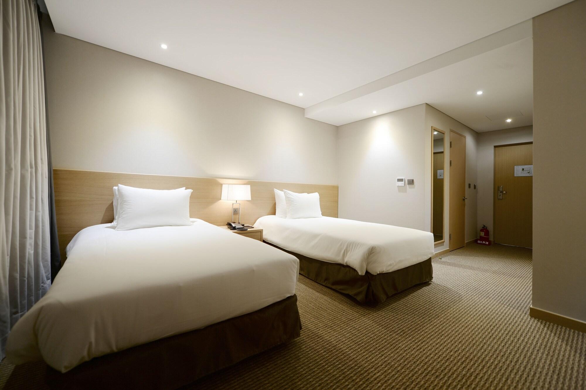 Hotel New Oriental Myeongdong Seul Esterno foto